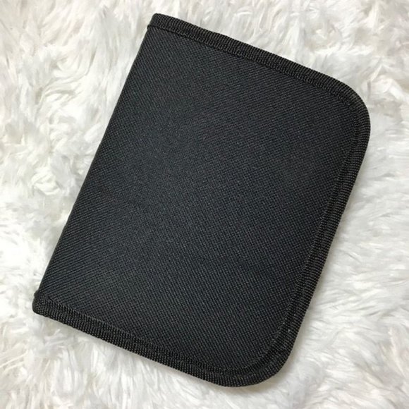 NWOT Crazy 8's, Go Fish, Dice & Zippered Travel Storage Case Set - Picture 8 of 11